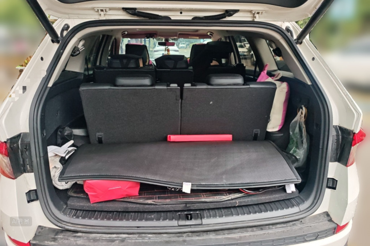 Skoda Kodiaq 2017 imagem de carro #21