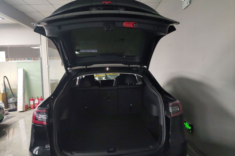 特斯拉 Model Y 2023 汽车图片 #21