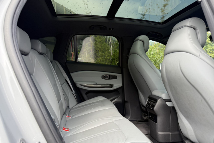 蔚来 蔚来ES6 2022 汽车图片 #21