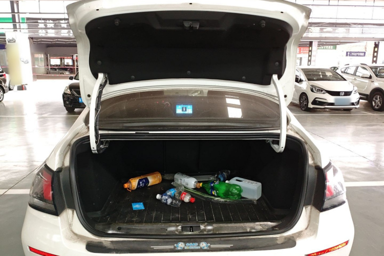 标致 标致408 2019 汽车图片 #21