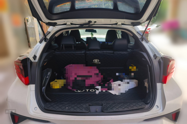 Toyota C-HR 2021 car image #21