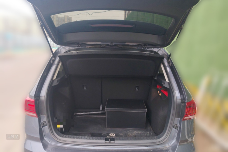 Volkswagen Tharu 2021 immagine di auto #21