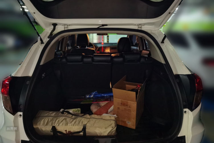 Honda VEZEL 2017 imagen de coche #21