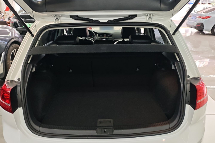 Volkswagen Golf 2017 #21 Volkswagen Golf 2017 car image #21