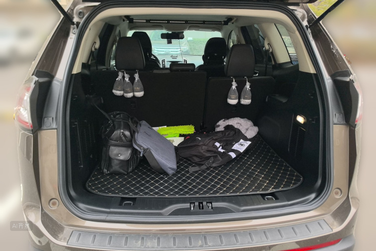 Ford Edge 2017 immagine di auto #21