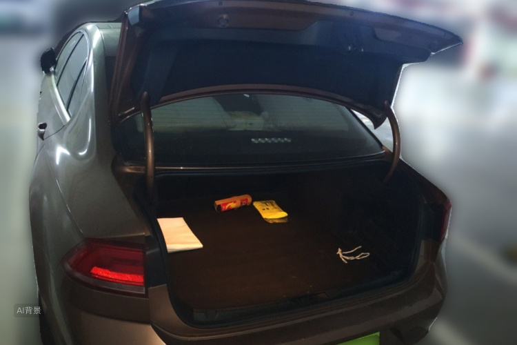 Volkswagen Lamando 2018 immagine di auto #21