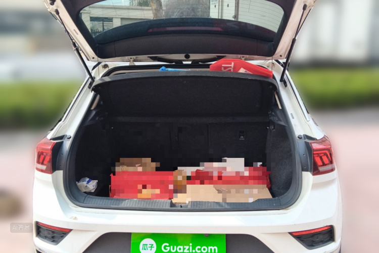 Volkswagen T-Roc 2019 #21 Volkswagen T-Roc 2019 car image #21