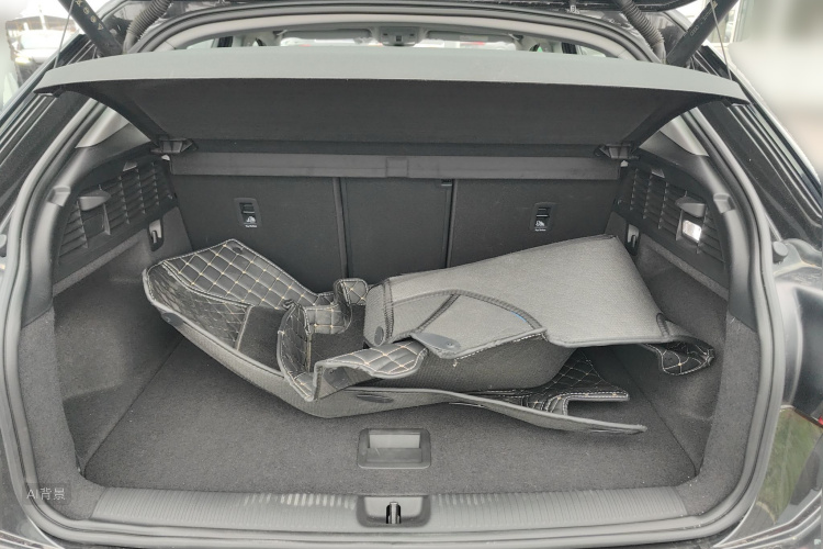 Q2L 2025 #21 Q2L 2025 car image #21