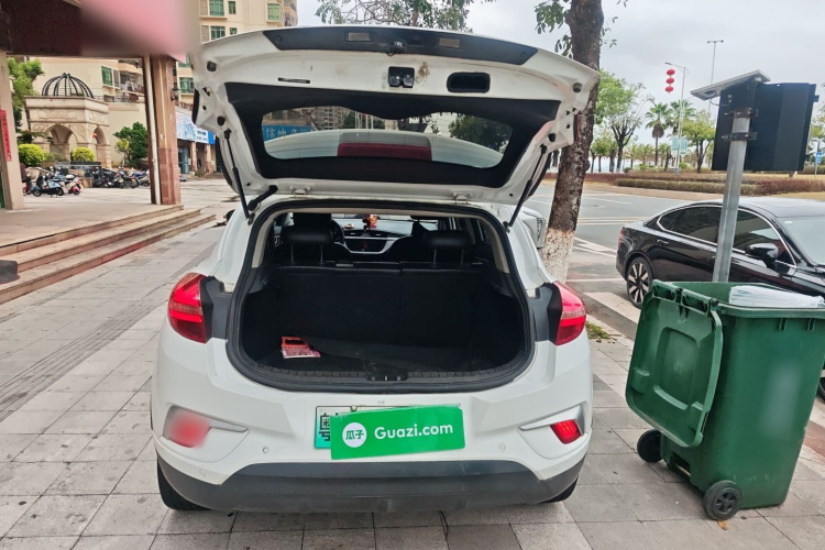 GEELY Emgrand GSe 2020 car image #21