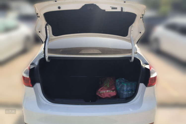 起亚 起亚K3 2017 汽车图片 #21