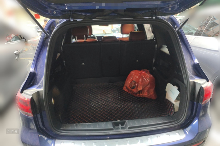 Mercedes-Benz GLB Class 2020 car image #21