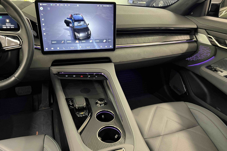 极氪 极氪001 2023 汽车图片 #21