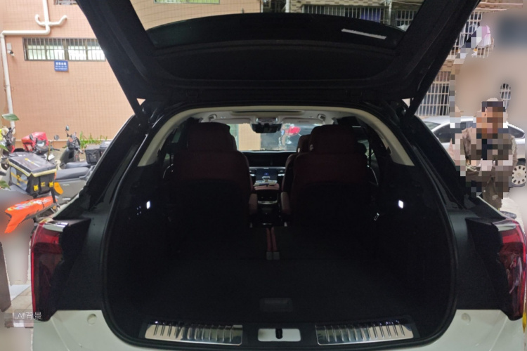 HongQi E-HS9 2026 изображение автомобиля #21