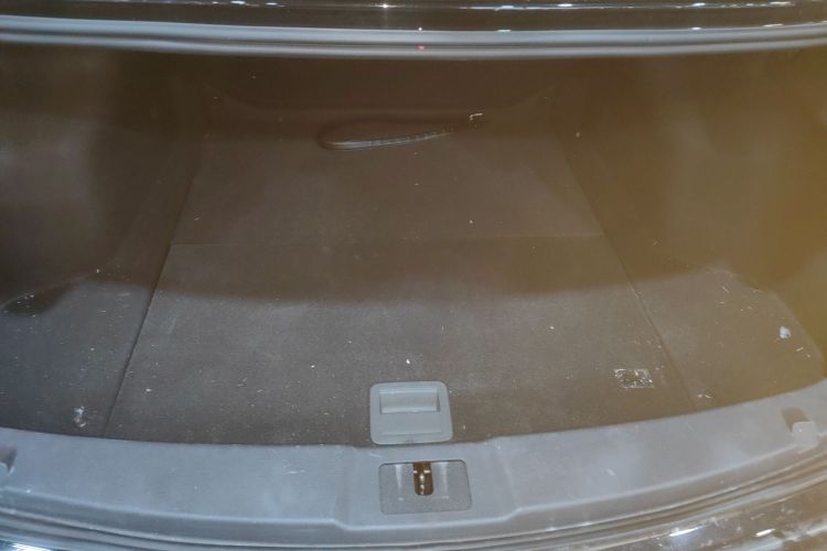 HongQi E-QM5 2023 imagem de carro #21