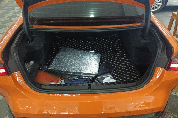 BMW M4 2023 imagen de coche #21