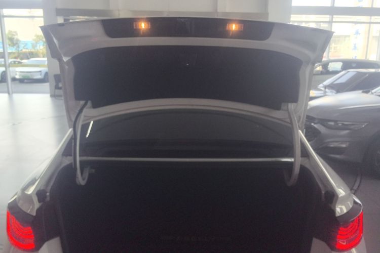 GEELY Emgrand L HiP 2024 imagem de carro #21