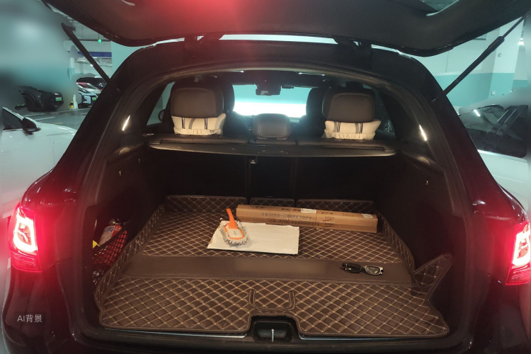 Mercedes-Benz GLC Class 2020 car image #21