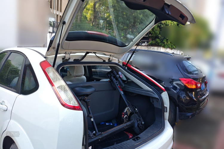 Ford Focus 2014 car image #21