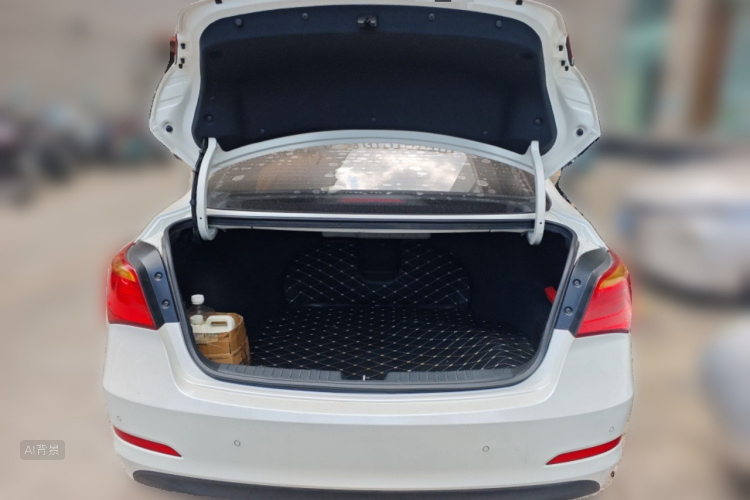 Hyundai Mistra 2016 car image #21