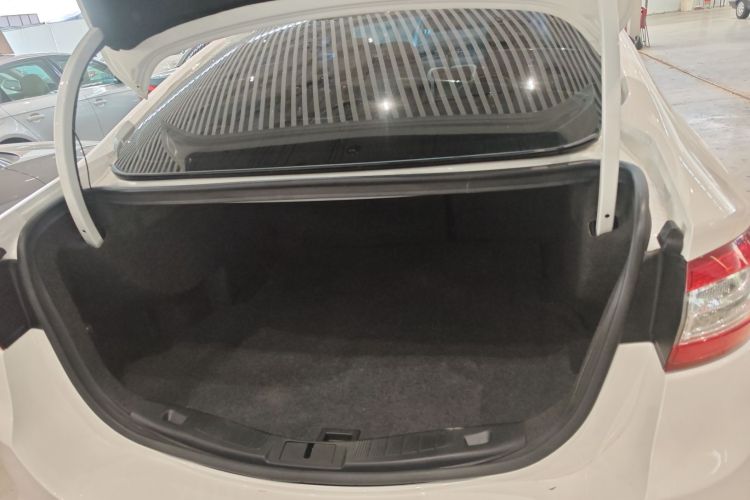 Ford Mondeo 2016 immagine di auto #21