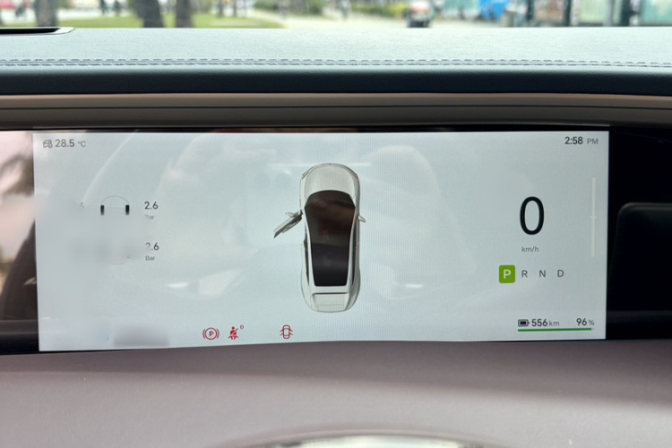 Avatr 11 2023 immagine di auto #21