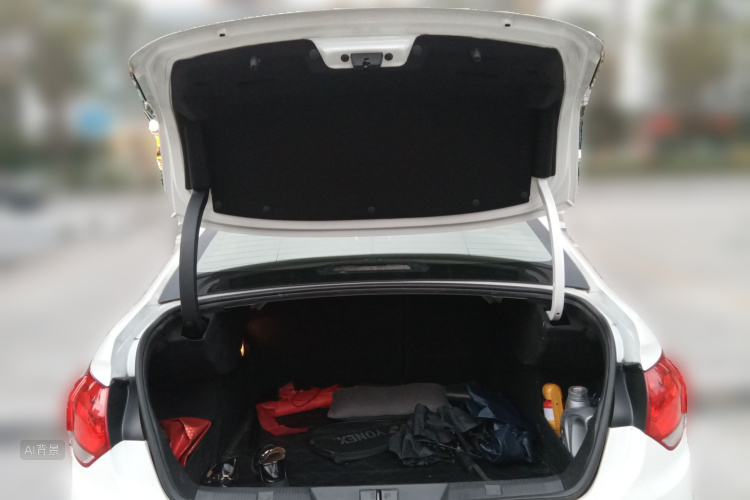 Citroen C4L 2014 immagine di auto #21