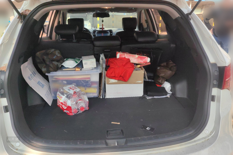 Hyundai Santa Fe 2014 car image #21