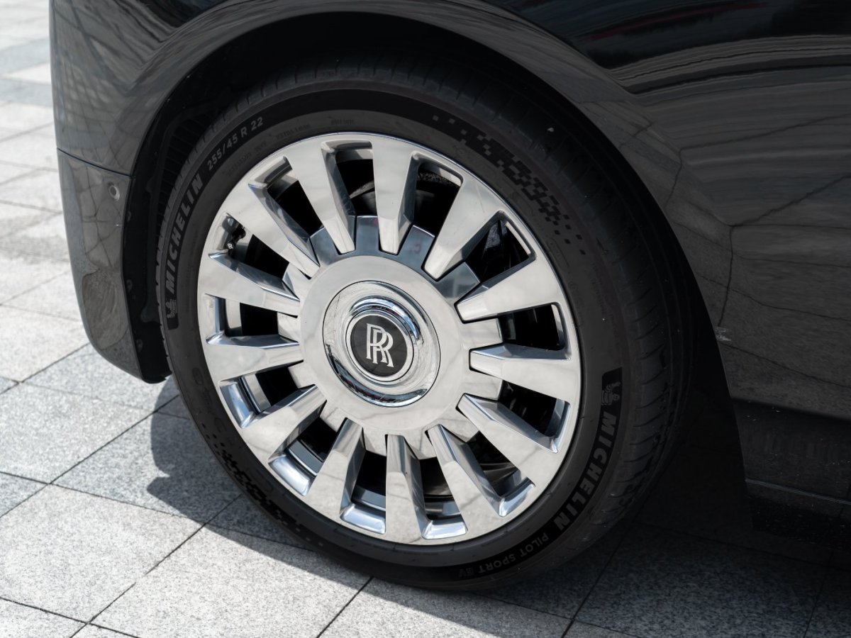 Rolls-Royce Phantom 2018 car image #21