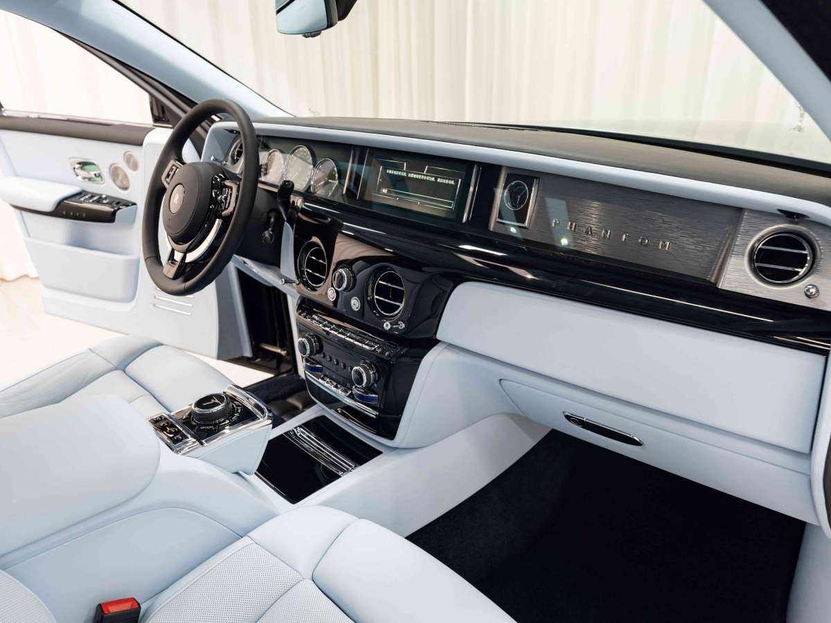 劳斯莱斯 幻影 2023 汽车图片 #21