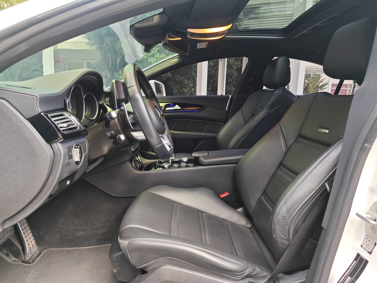 Mercedes-Benz CLS AMG 2016 صورة سيارة #21