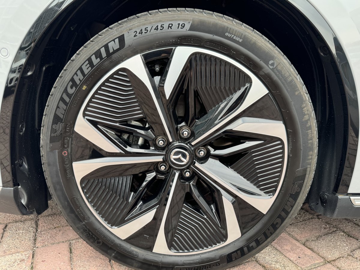 马自达 马自达EZ-6 2024 汽车图片 #21