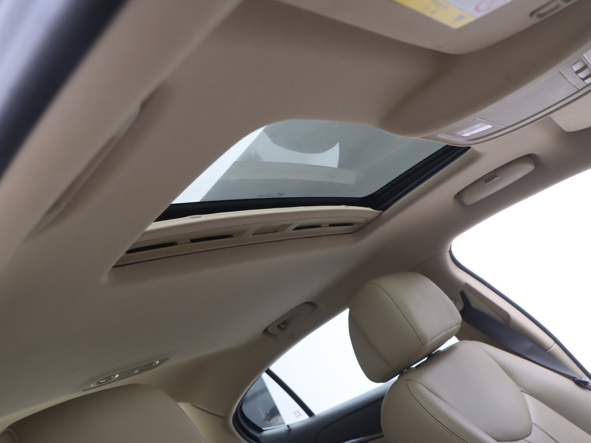 荣威 荣威e950 2018 汽车图片 #21