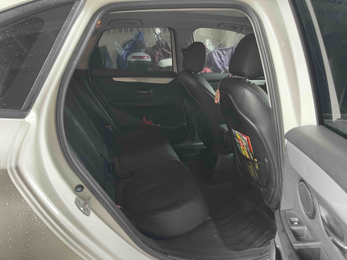 BMW 2 Series Tourer 2017 car image #21