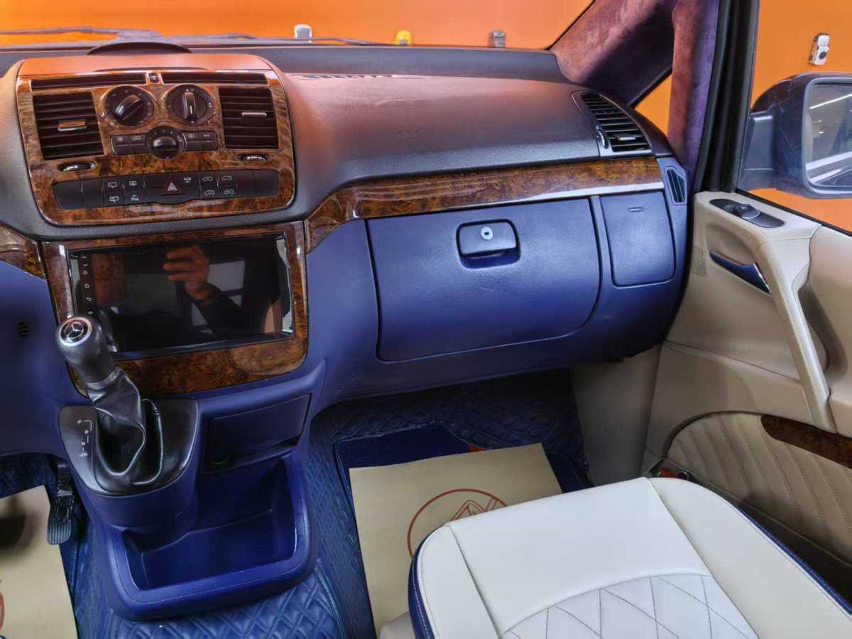 Mercedes-Benz Viano (Imported) 2012 immagine di auto #21