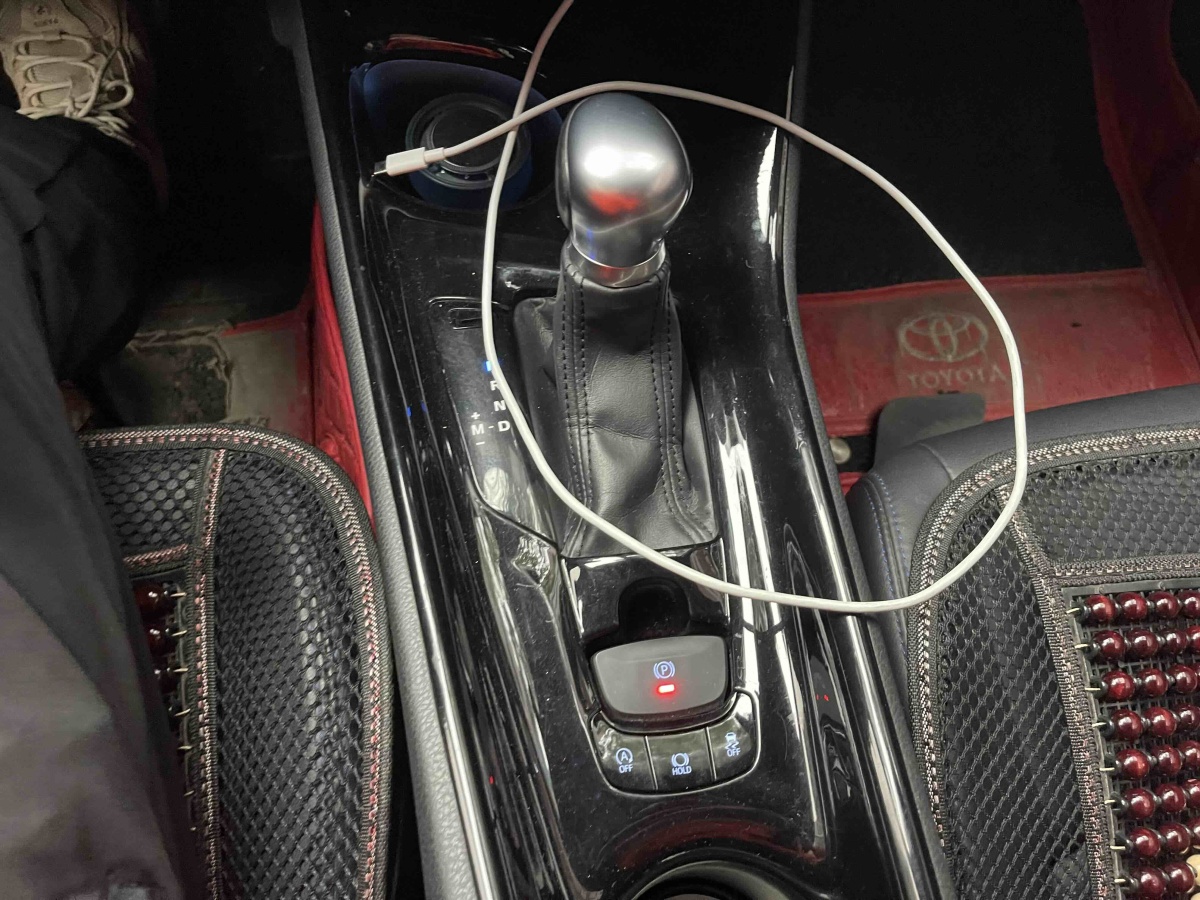 Toyota C-HR EV 2020 #21 Toyota C-HR EV 2020 car image #21