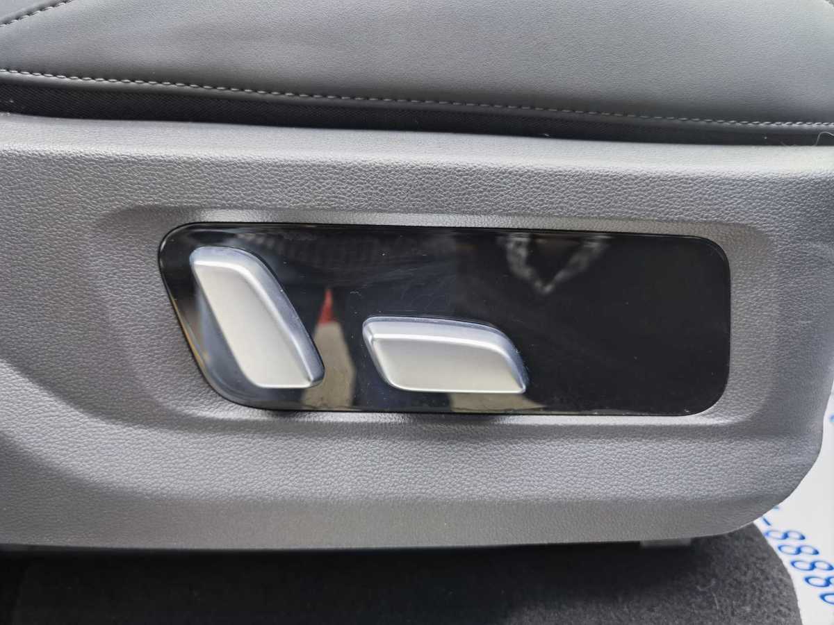 Tank 400 New Energy 2024 #21 Tank 400 New Energy 2024 car image #21