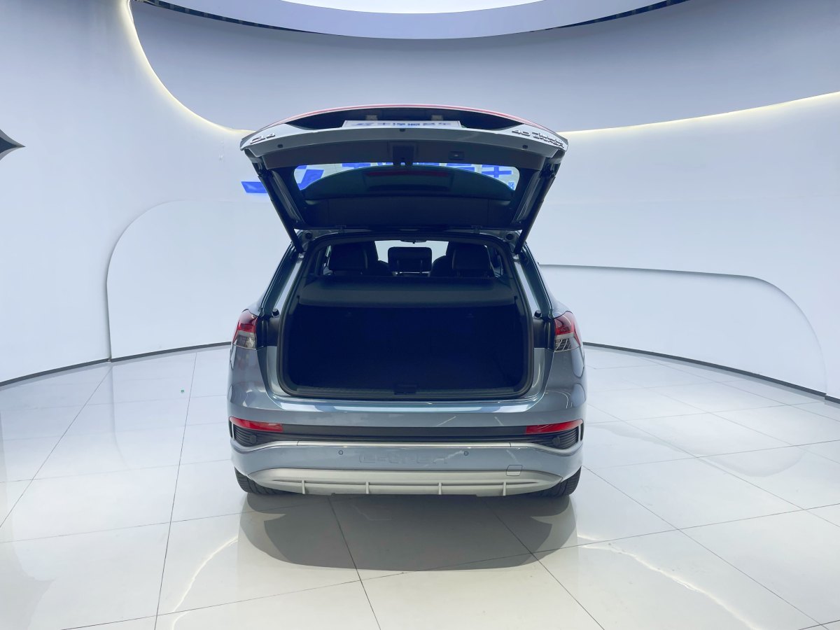 Audi Q4 e-tron 2024 imagem de carro #21