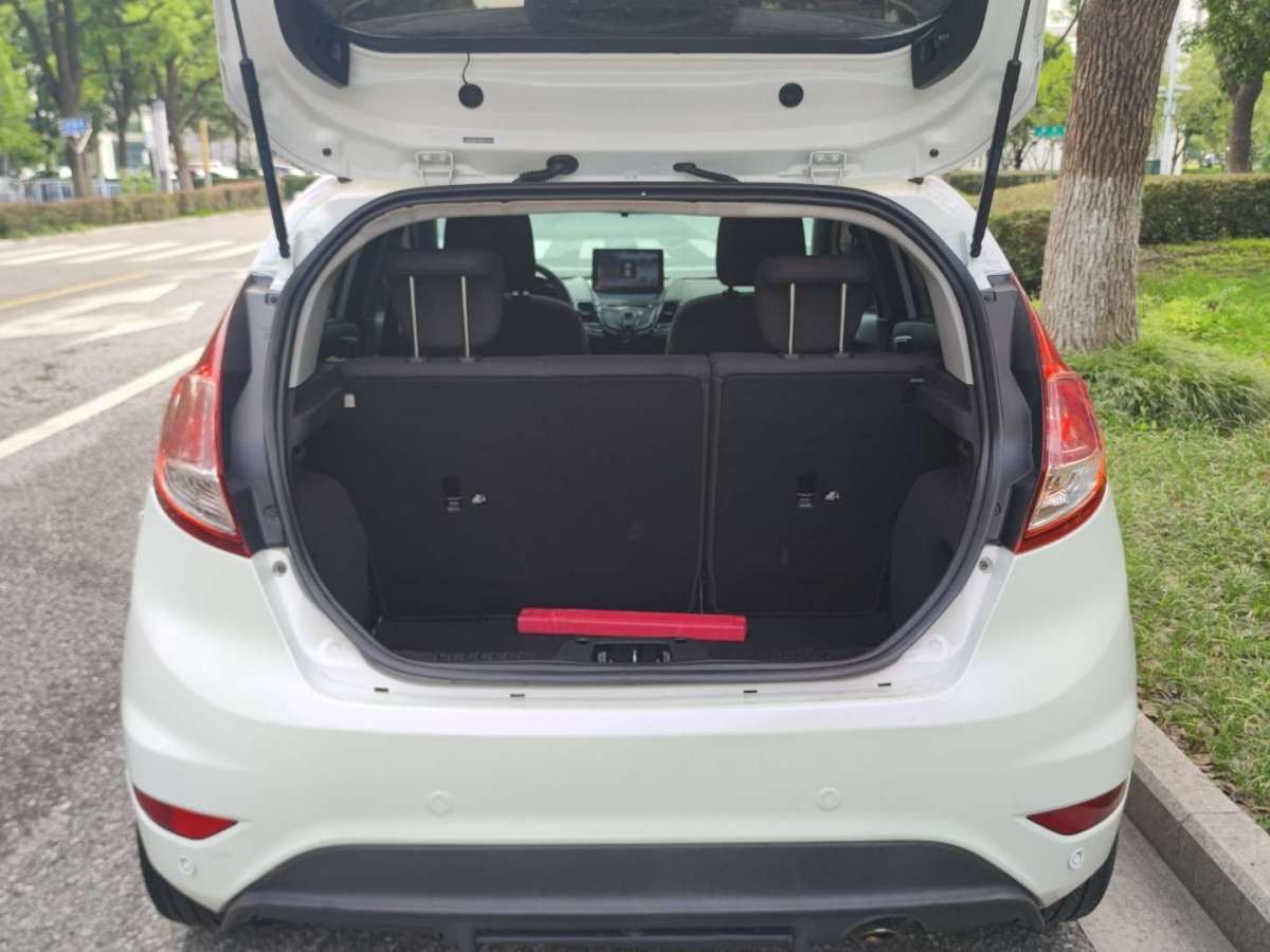 Ford Fiesta (Imported) 2013 #21 Ford Fiesta (Imported) 2013 immagine di auto #21