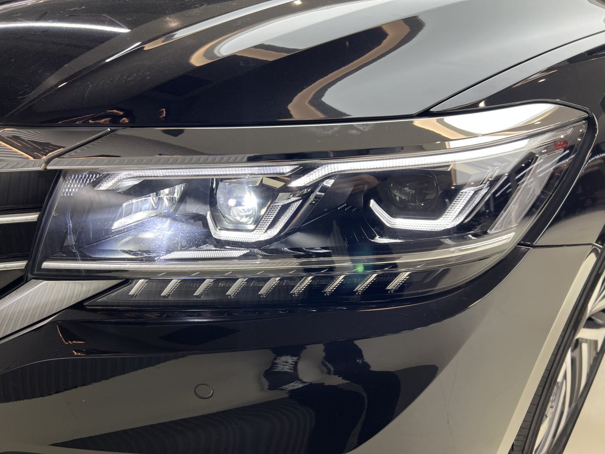 Volkswagen Passat New Energy 2021 immagine di auto #21