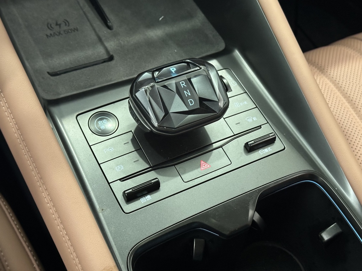 BYD Song 2025 car image #21