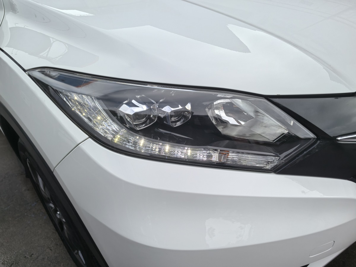 Honda VEZEL 2019 #21 Honda VEZEL 2019 car image #21