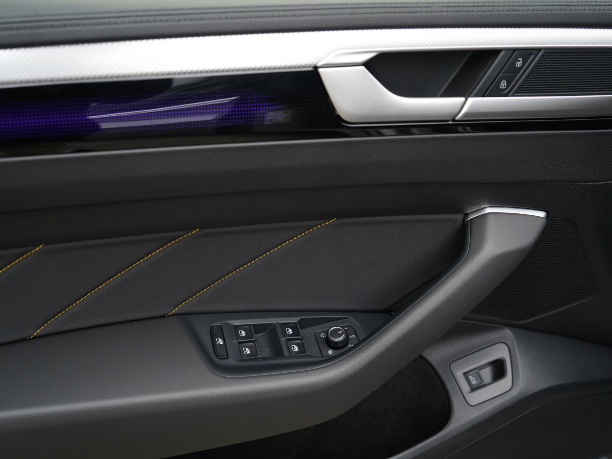 Volkswagen CC 2024 car image #21