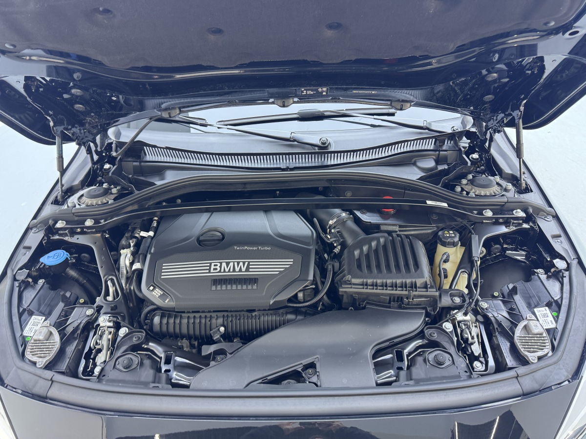 BMW 2 Series 2023 image de voiture #21