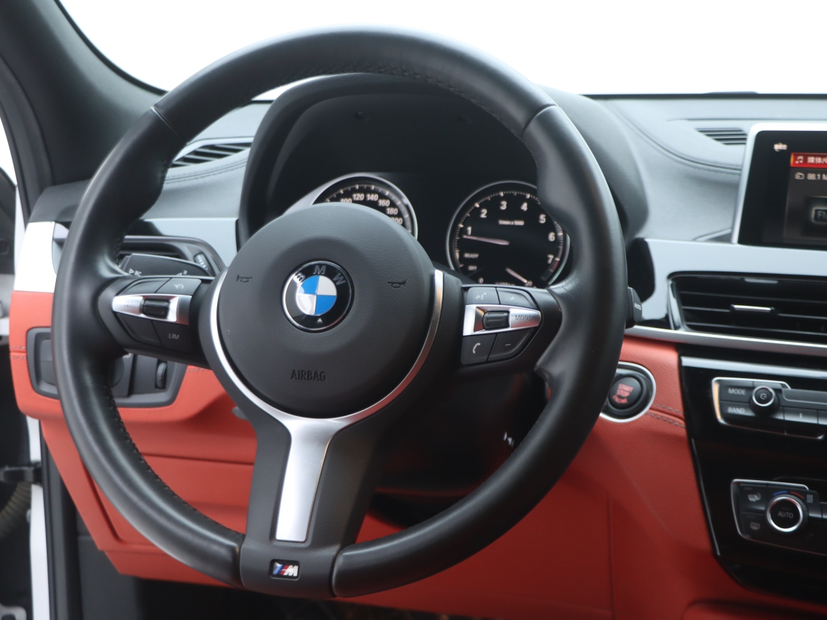 BMW X2 2020 car image #21