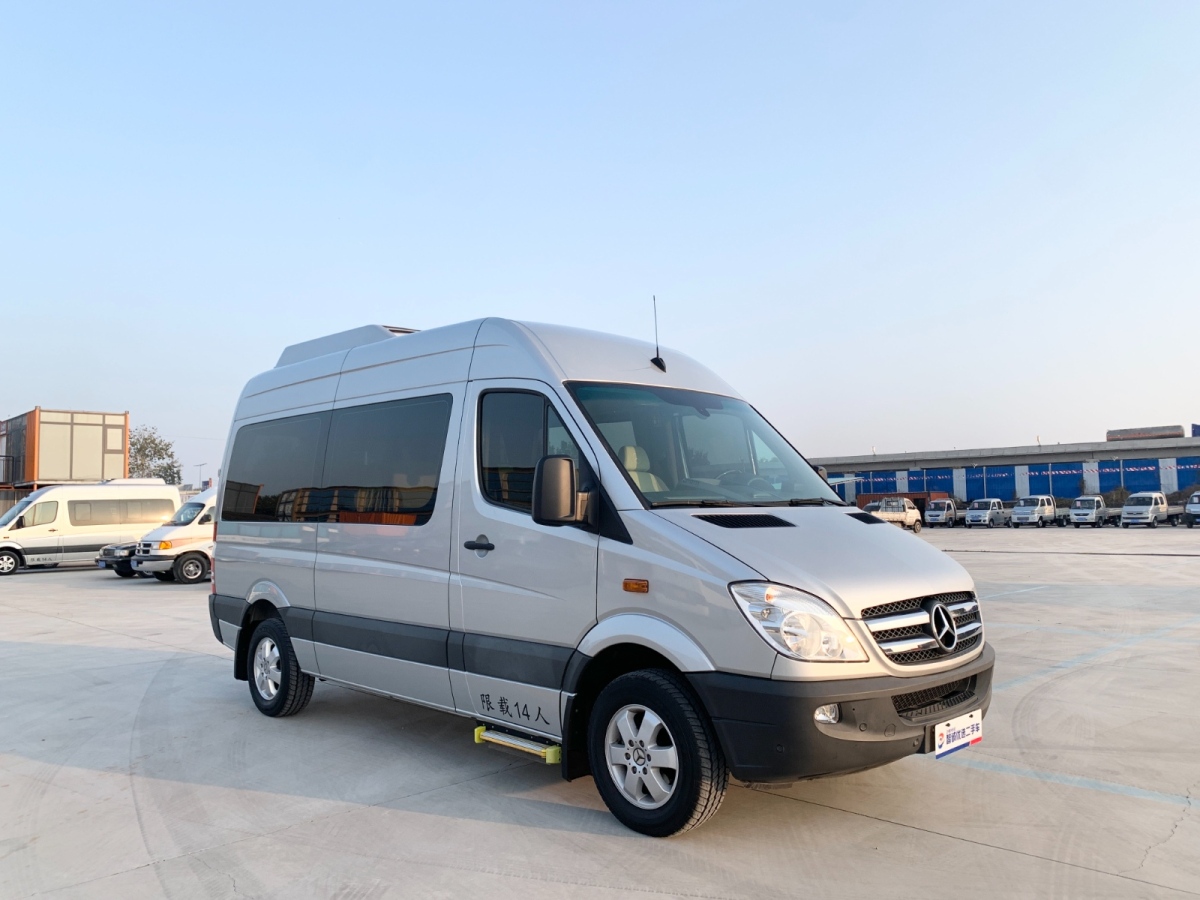 Mercedes-Benz Sprinter 2019 car image #21