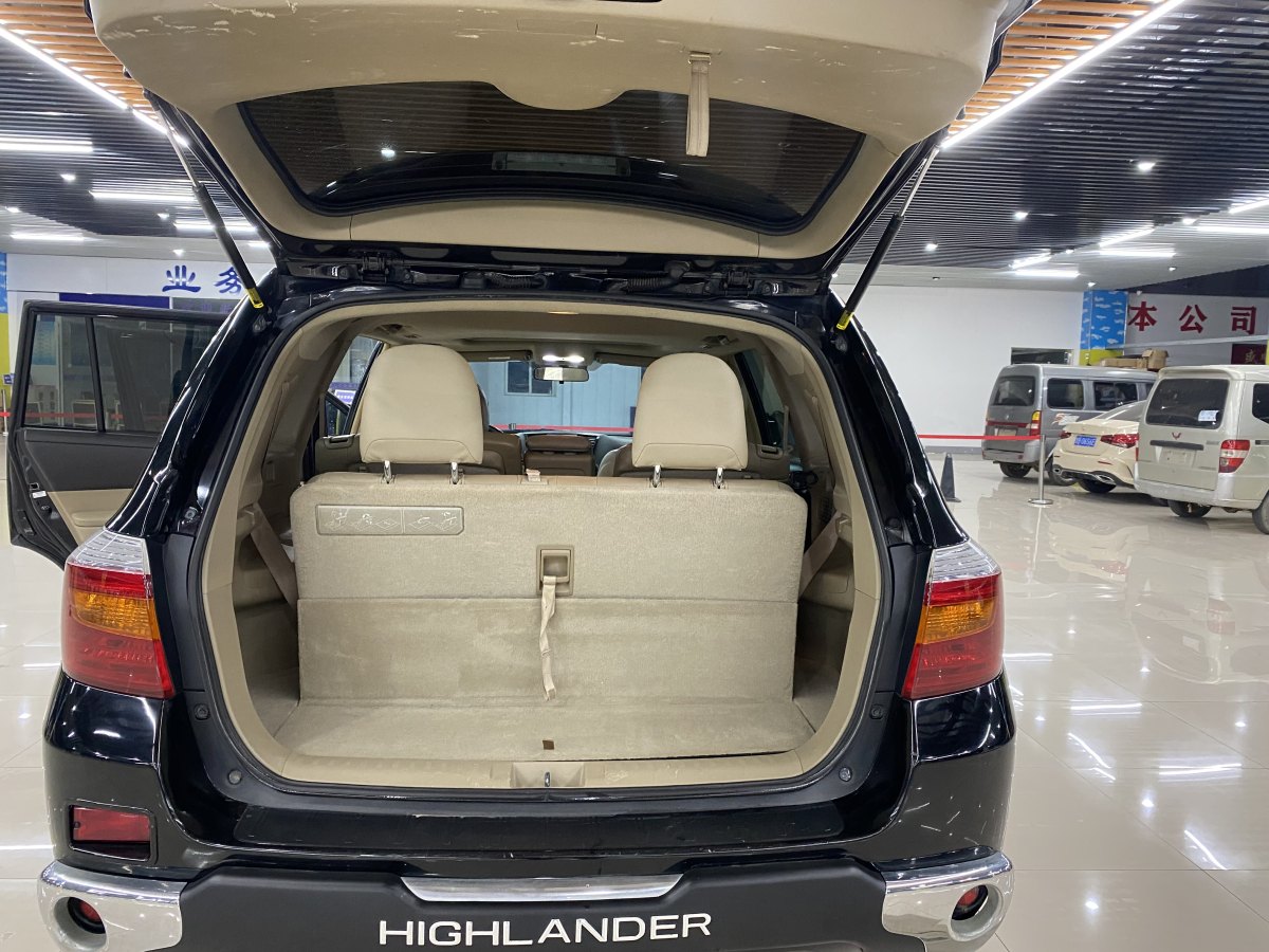 Toyota Highlander (Imported) 2011 car image #21