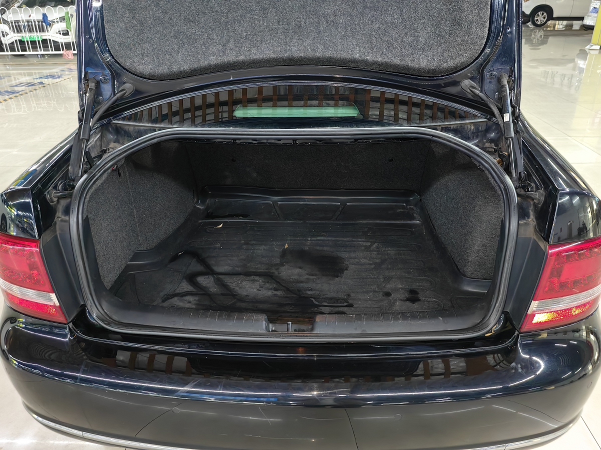 Volkswagen Passat Lingyu 2009 car image #21