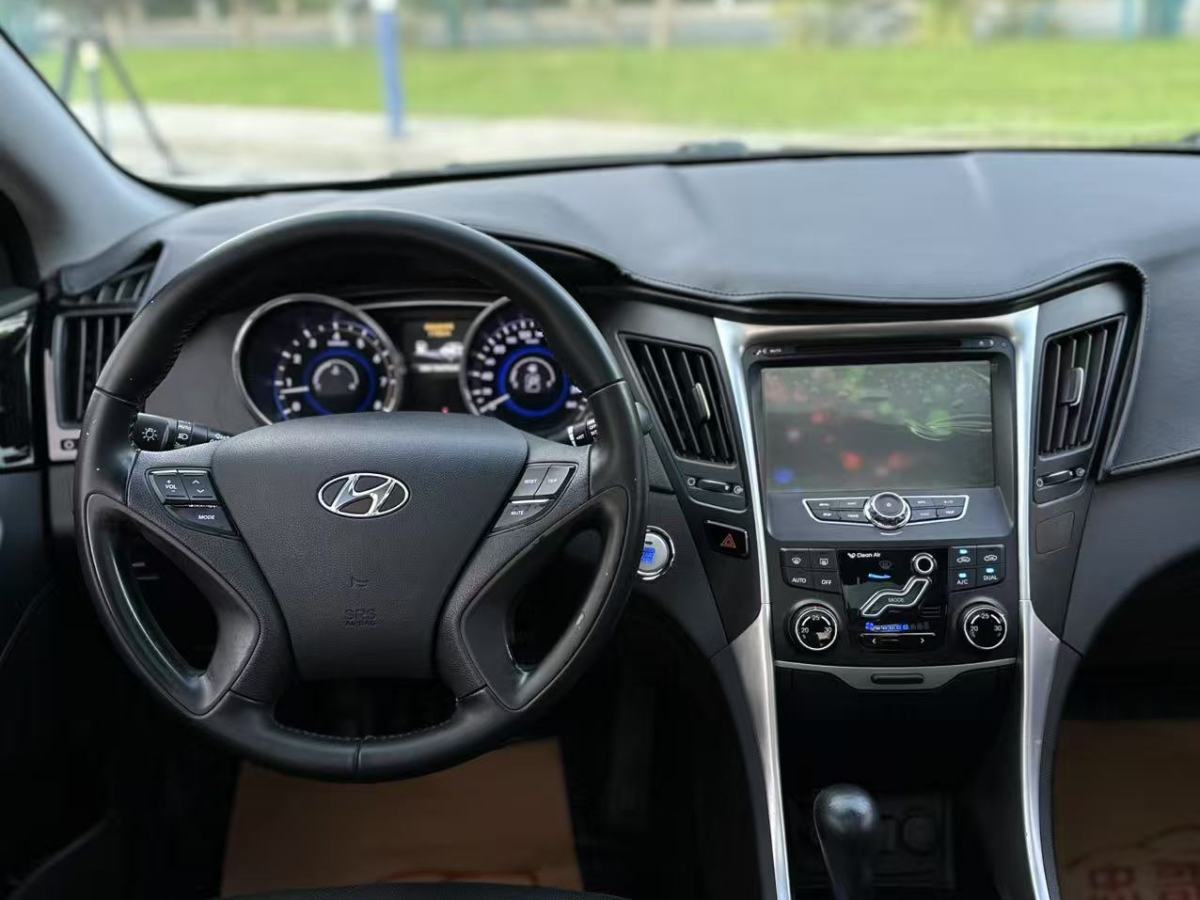 Hyundai Sonata (Imported) 2014 #21 Hyundai Sonata (Imported) 2014 image de voiture #21