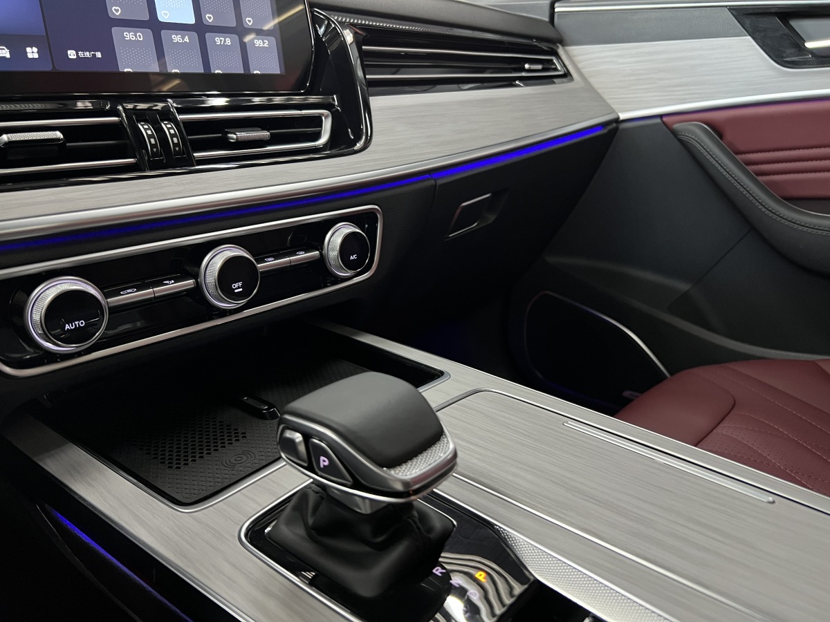 HongQi HS5 2024 #21 HongQi HS5 2024 car image #21