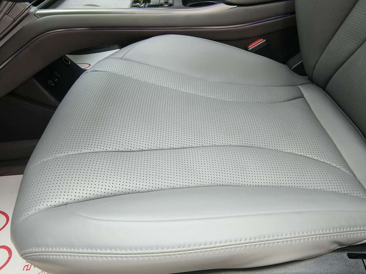 BYD Seal 07 DM-i 2025 car image #21